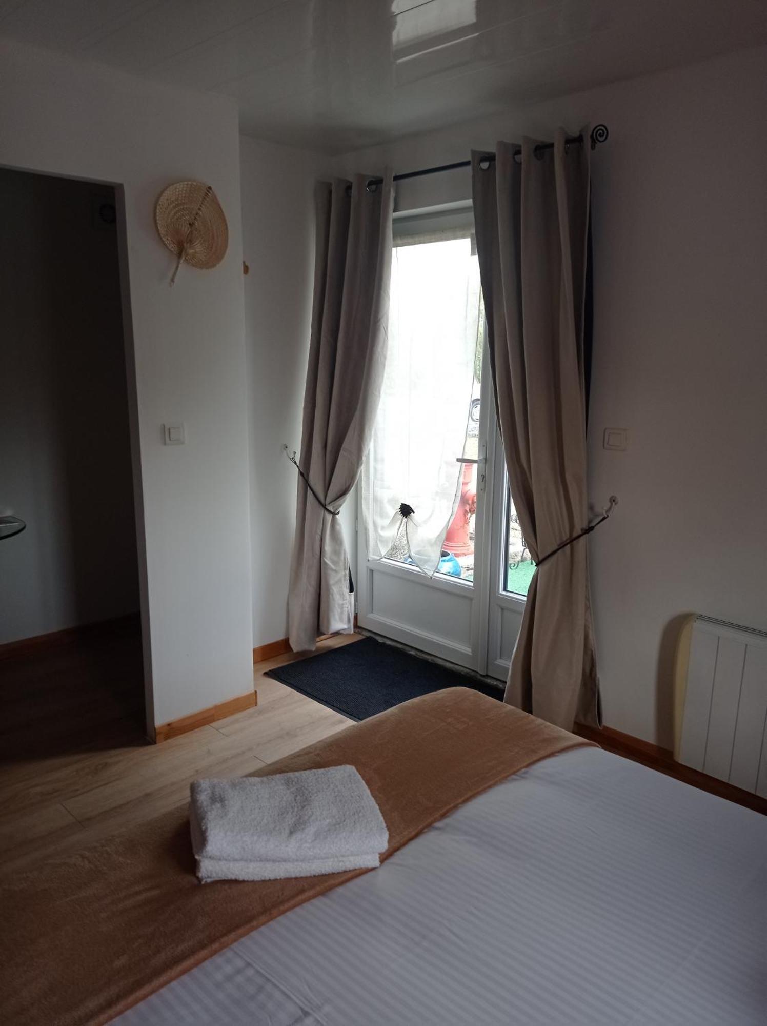 La Villa Saint-Martin Pontorson Ngoại thất bức ảnh